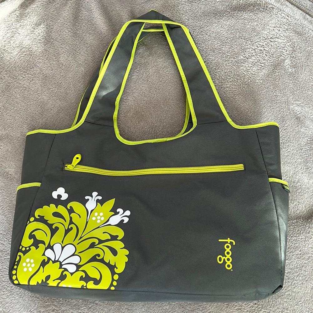 NWOT Thermos Foogo diaper bag - Picture 1 of 4